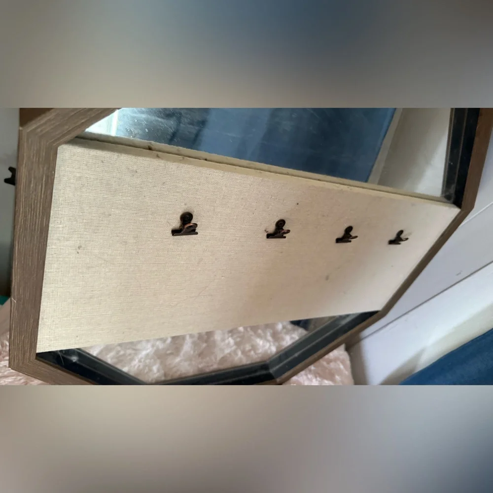 Hexagonal Wooden Mirror Frame with Hooks for Photos Decor